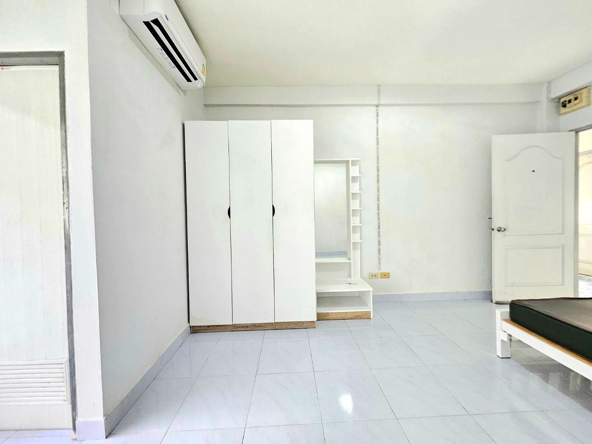 Pictures of Chill Place 6/346