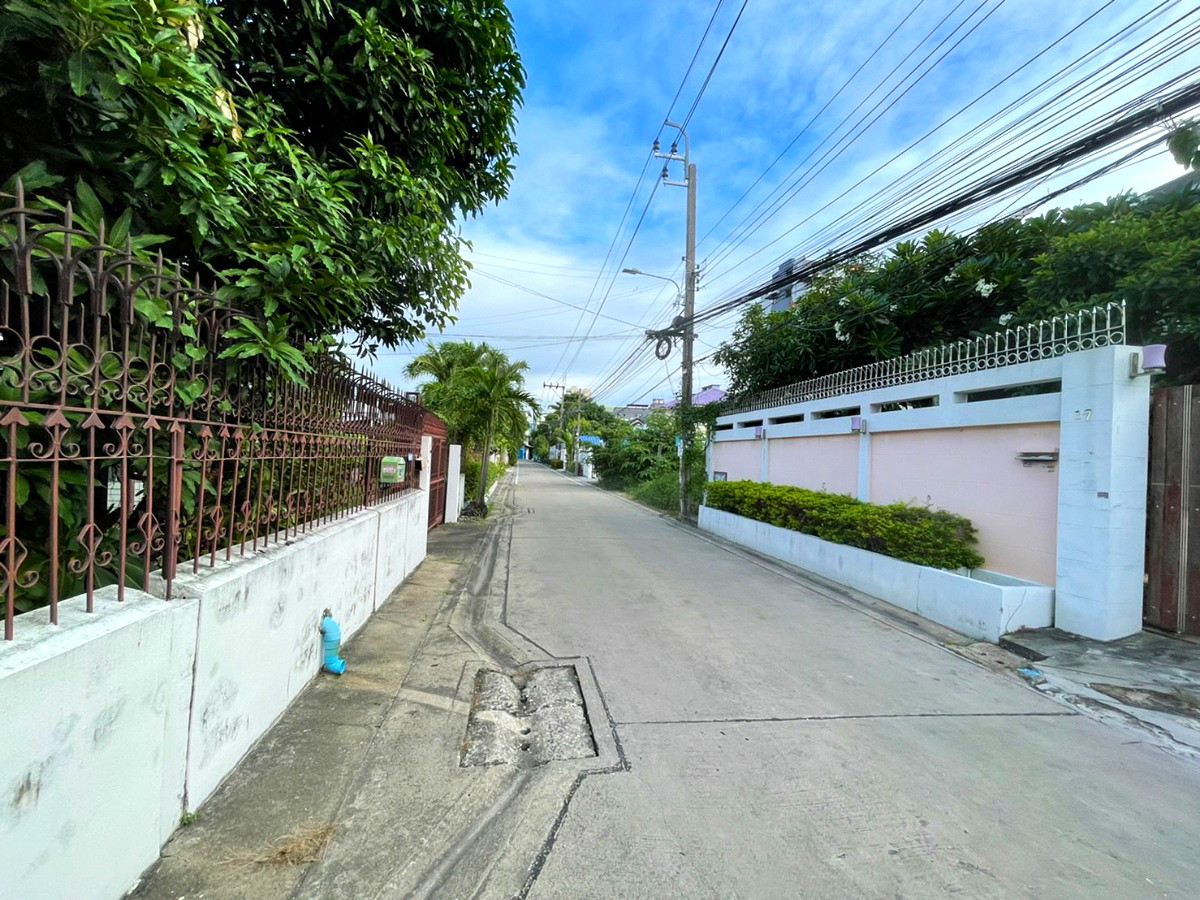 Pictures of Chill Place 60/346