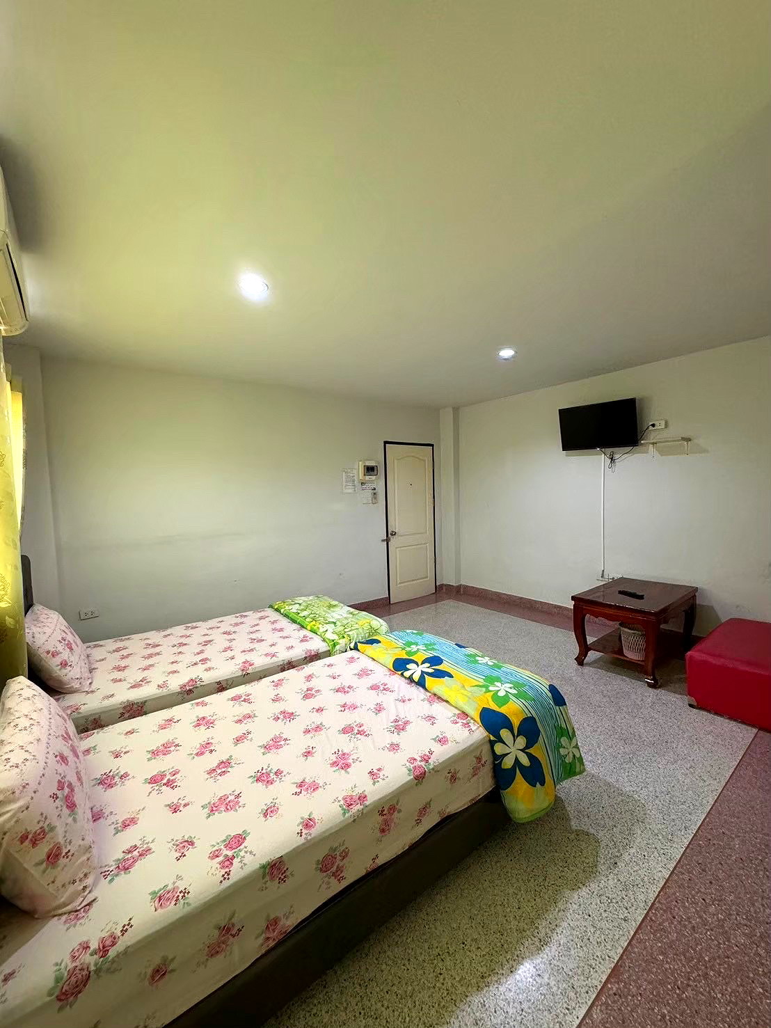 Pictures of Chalada House  6/8