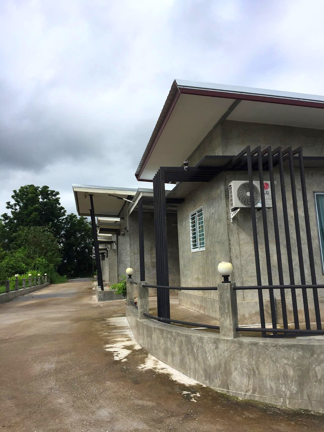 Pictures of House for rent  3/54