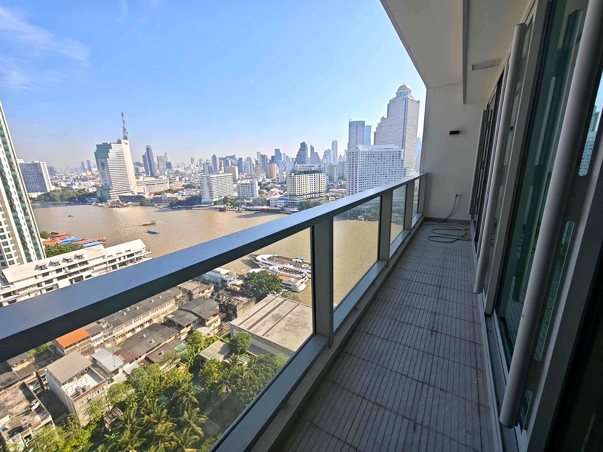 Pictures of The River Condominium 17/17