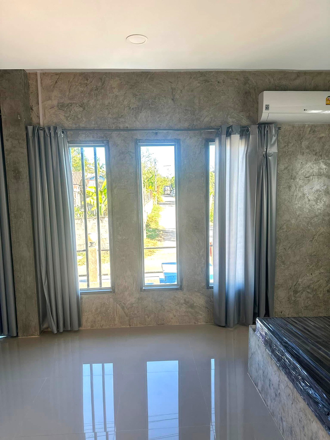 Pictures of House for rent  41/54