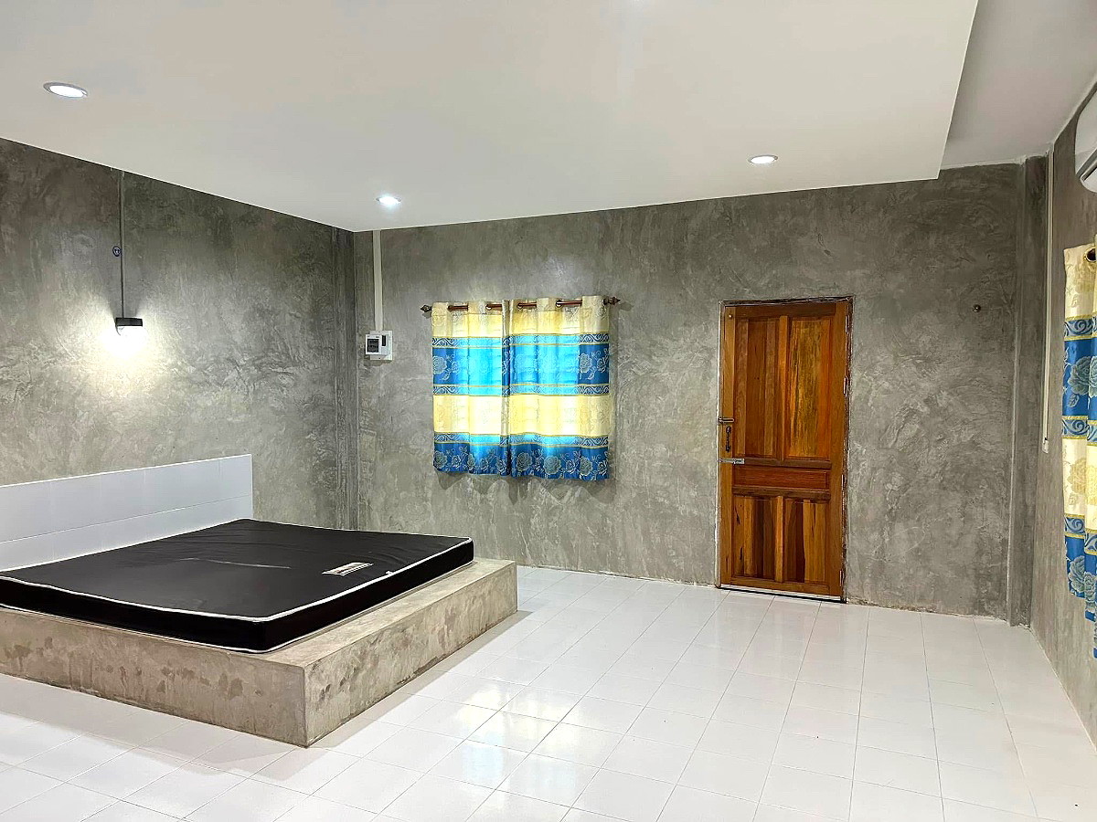 Pictures of House for rent  38/54