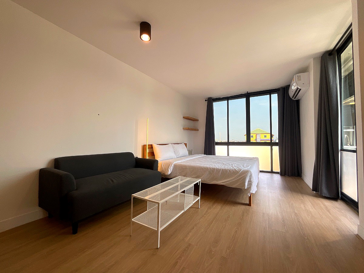 Pictures of  Gable Moonlight 58/71