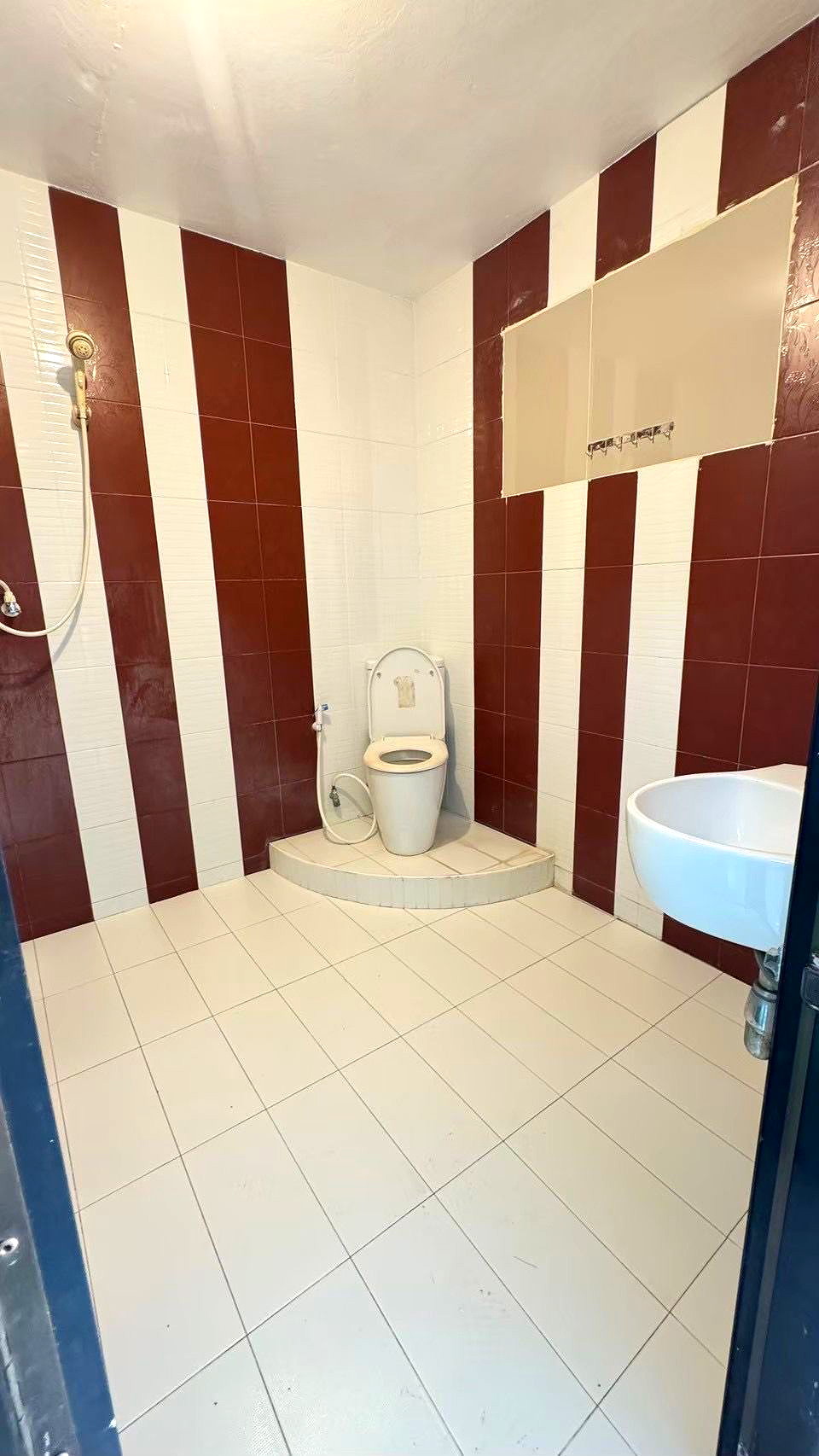 Pictures of Tanor Apartment Ranong 9/12