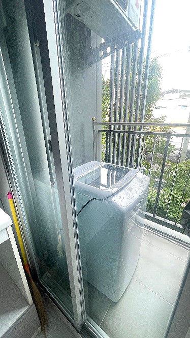 Pictures of Present Condo 10/14