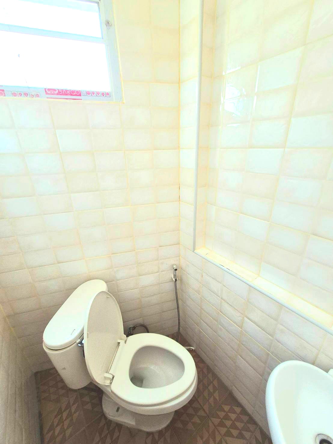 Pictures of Room monthly rental MRT Samyan Silom 6/11