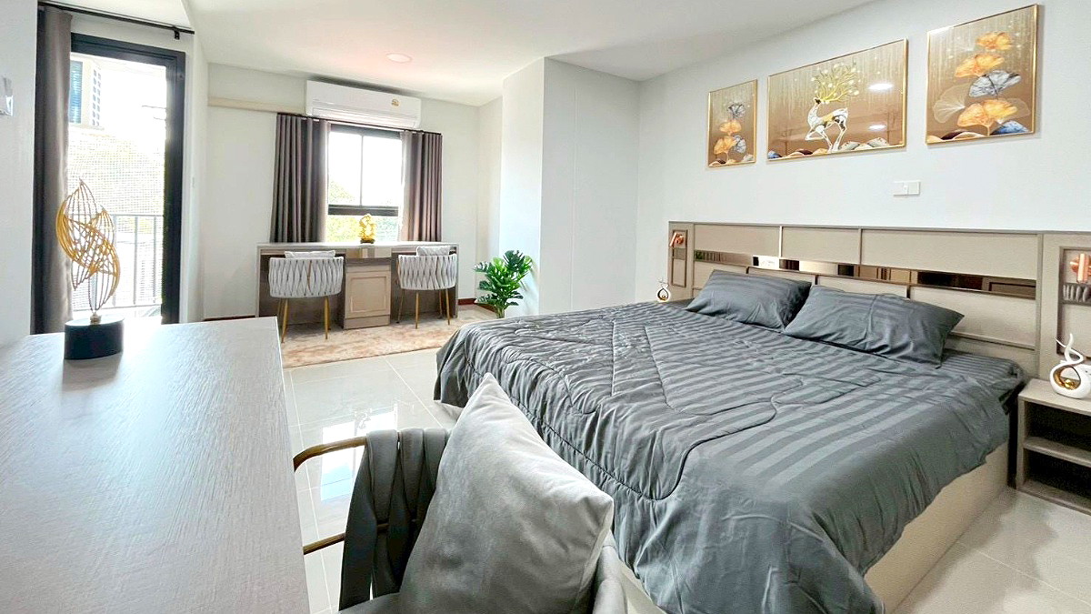 Pictures of The Rise 789  7/25