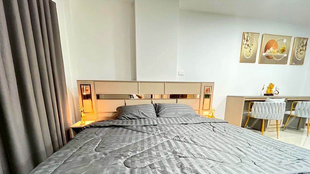 Pictures of The Rise 789  23/25