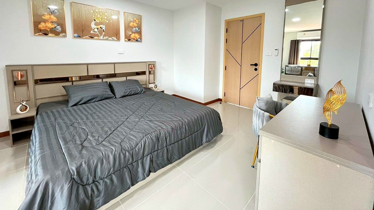 Pictures of The Rise 789  19/25