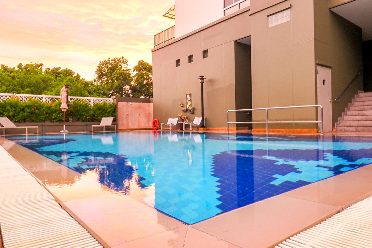 Pictures of Lumpini Residence Sathorn 1.6 km. from BTS Chong Nonsi 24/24