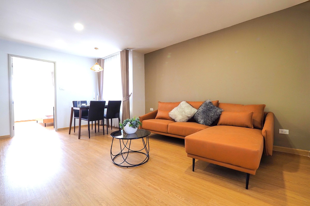 Pictures of Lumpini Residence Sathorn 1.6 km. from BTS Chong Nonsi 14/24