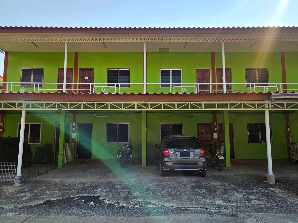 Pictures of Green house1 46/59