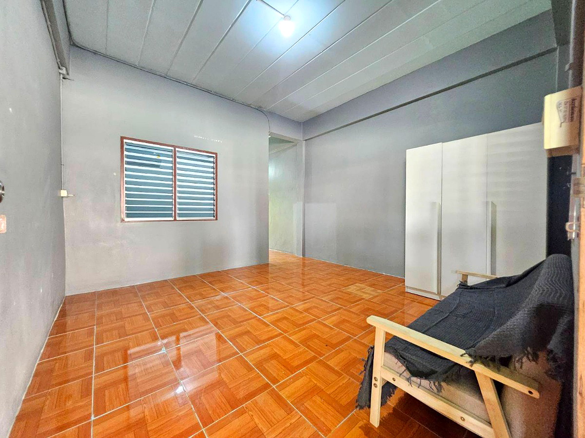 Pictures of Green house1 50/59