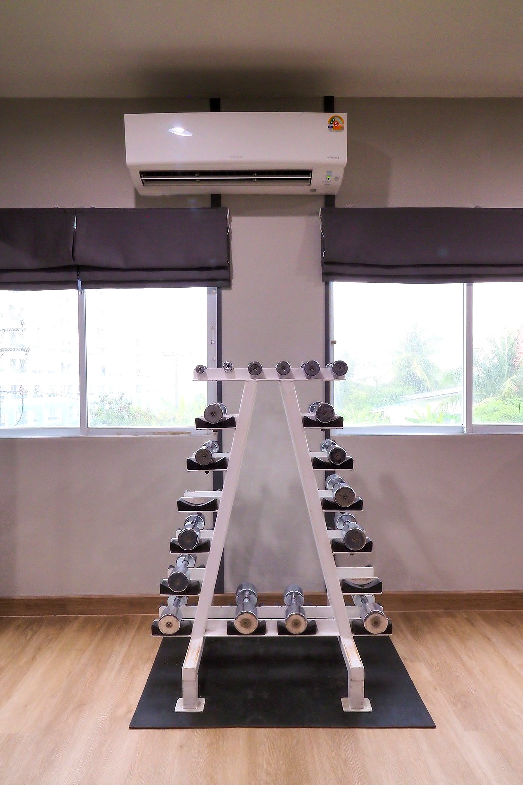 Pictures of Lumpini Residence Sathorn 1.6 km. from BTS Chong Nonsi 23/24