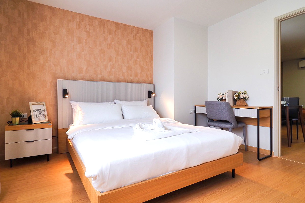 Pictures of Lumpini Residence Sathorn 1.6 km. from BTS Chong Nonsi 11/24