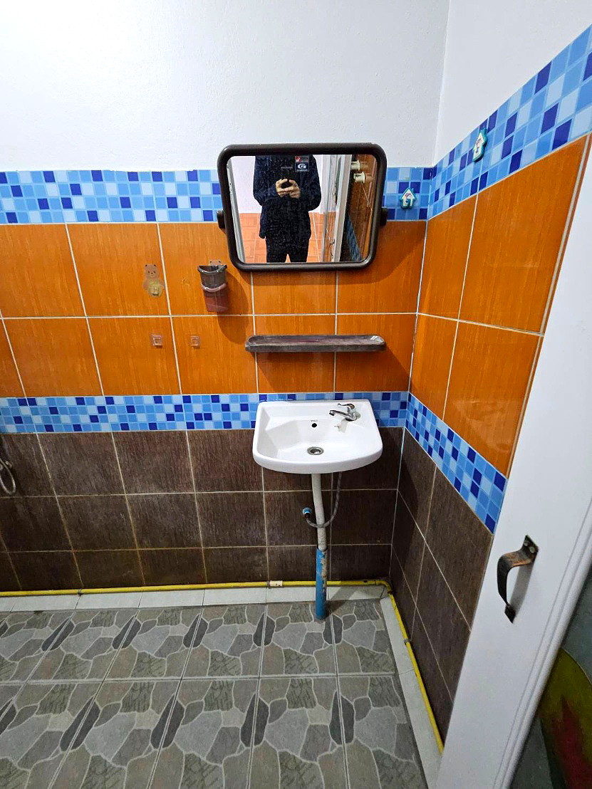 Pictures of Green house1 16/59