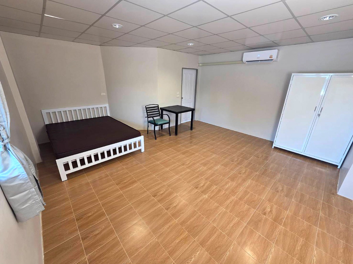 Pictures of Klao Resident 1/11