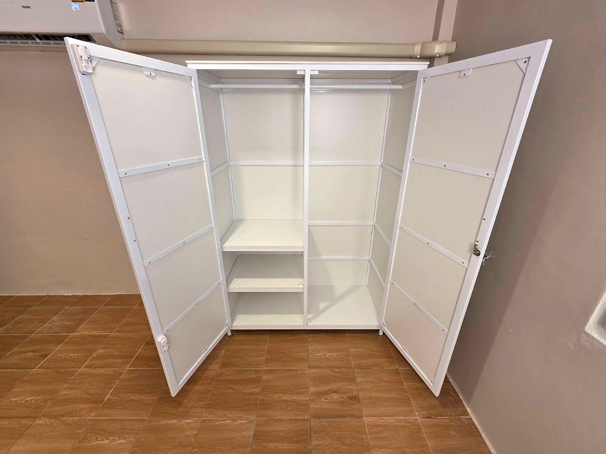 Pictures of Klao Resident 4/11