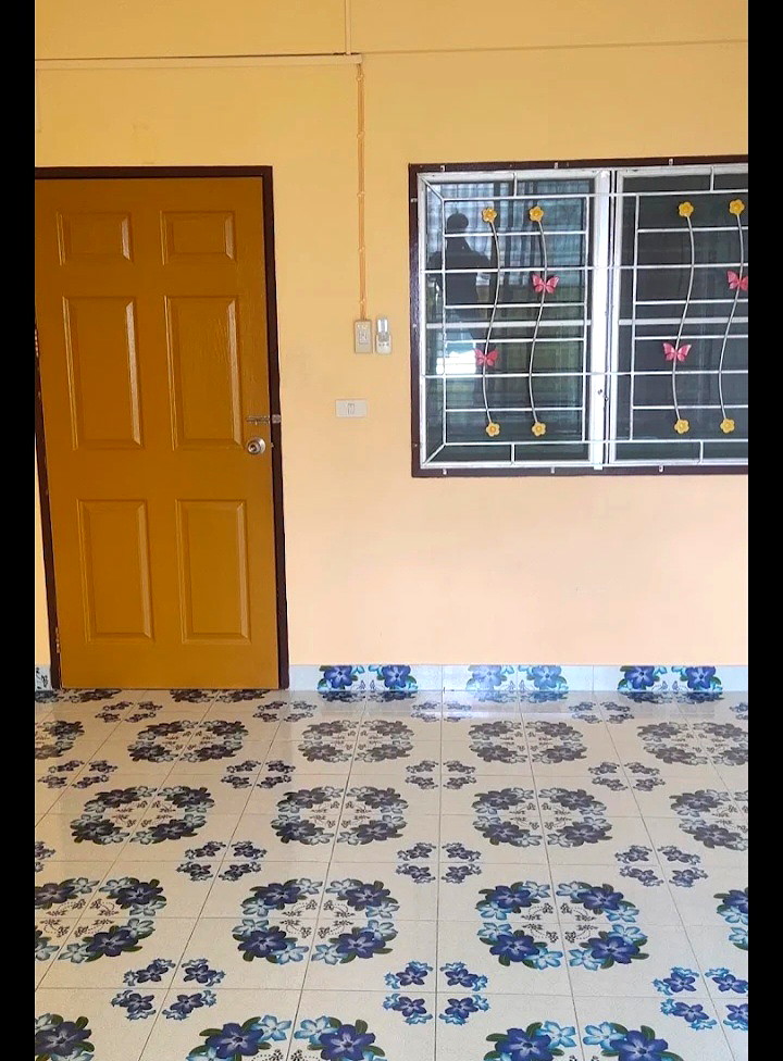 Pictures of THONGJINDA 2/14