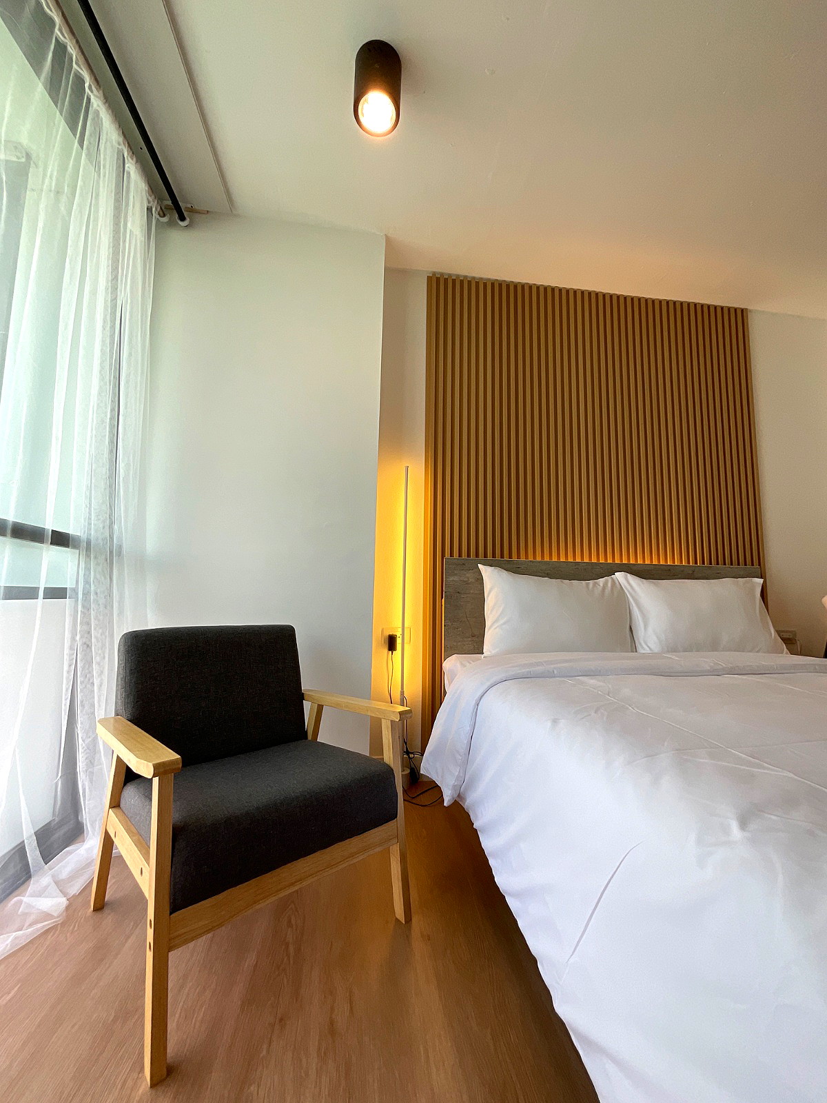 Pictures of  Gable Moonlight 67/71