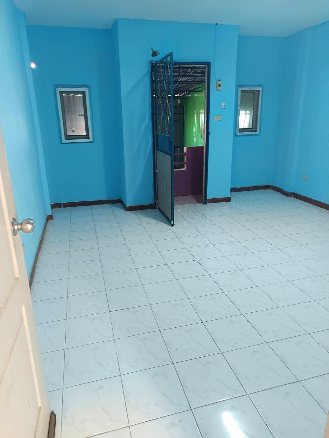 Pictures of THONGJINDA 7/14