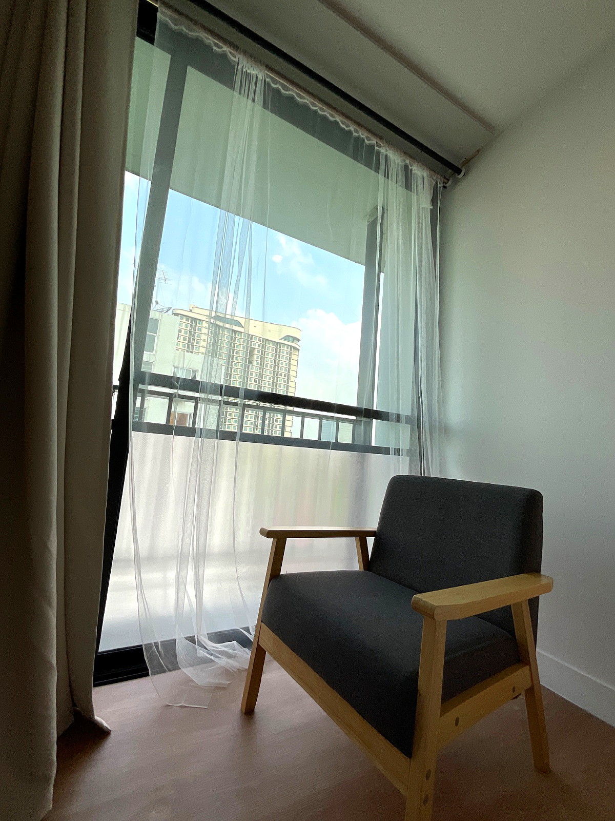 Pictures of  Gable Moonlight 66/71