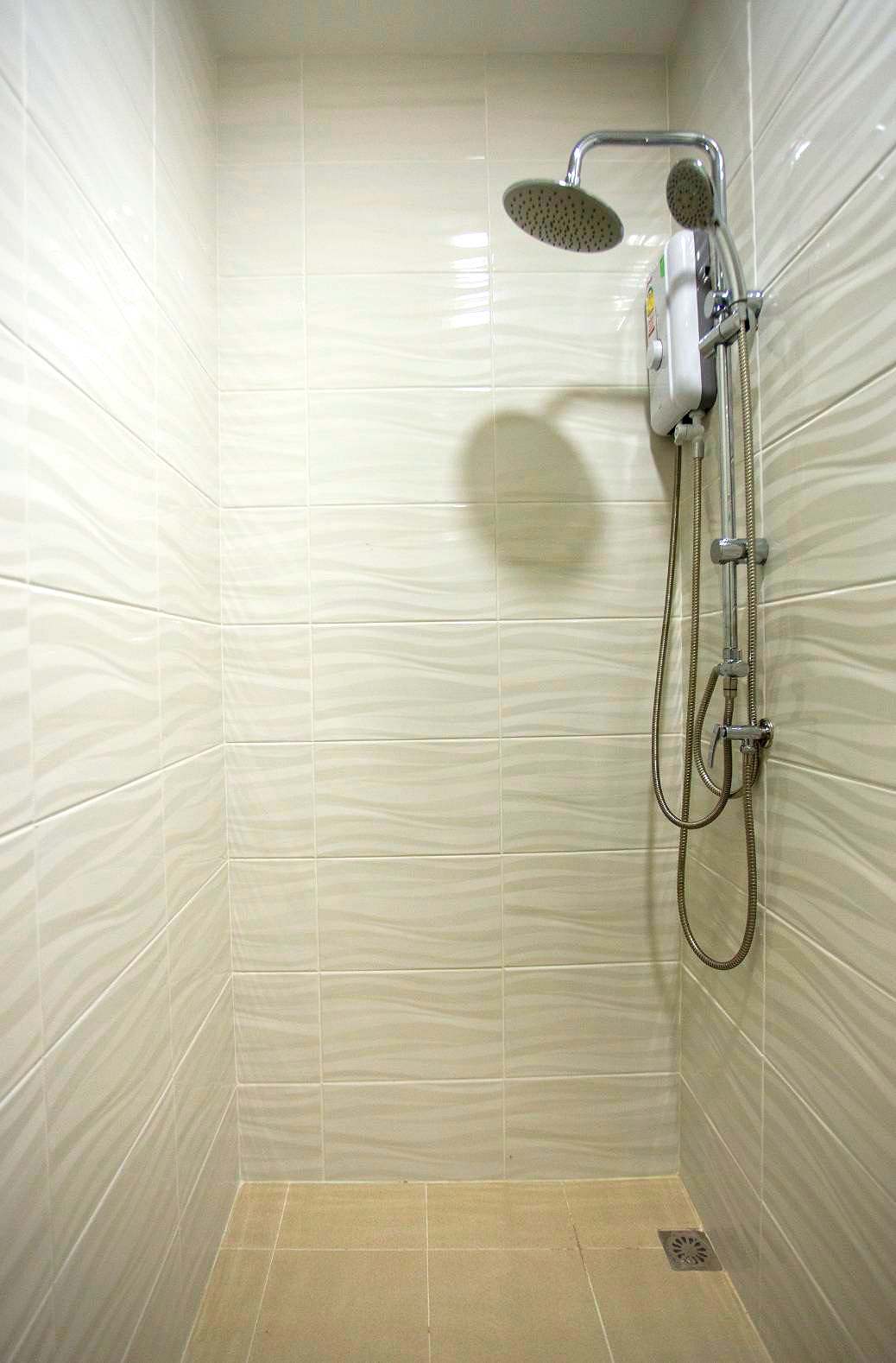 Pictures of TP Resident 8/32