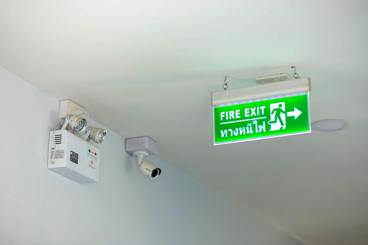 Pictures of TP Resident 10/32