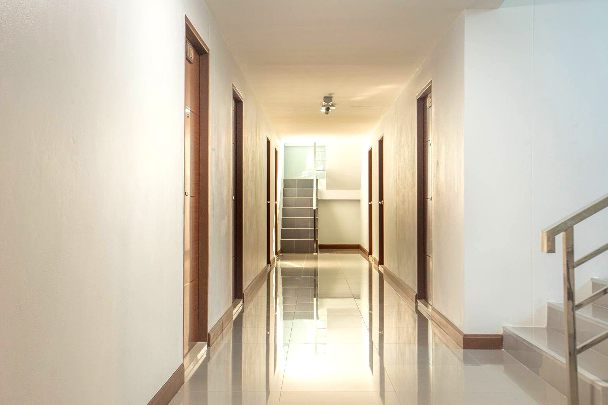 Pictures of TP Resident 11/32