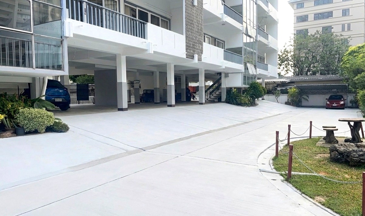 Pictures of PT Place 10/13