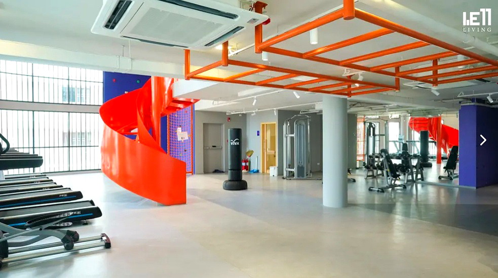 Pictures of Monte Rangsit  11/26