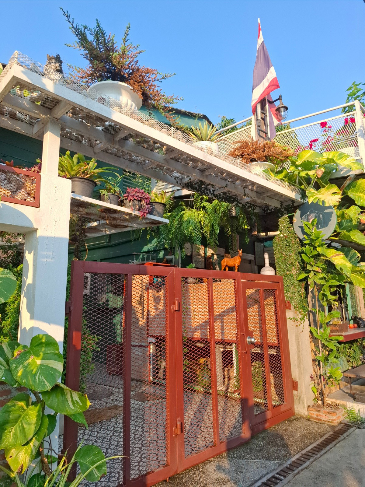 Condo · Bang Khun Thian, bangkok