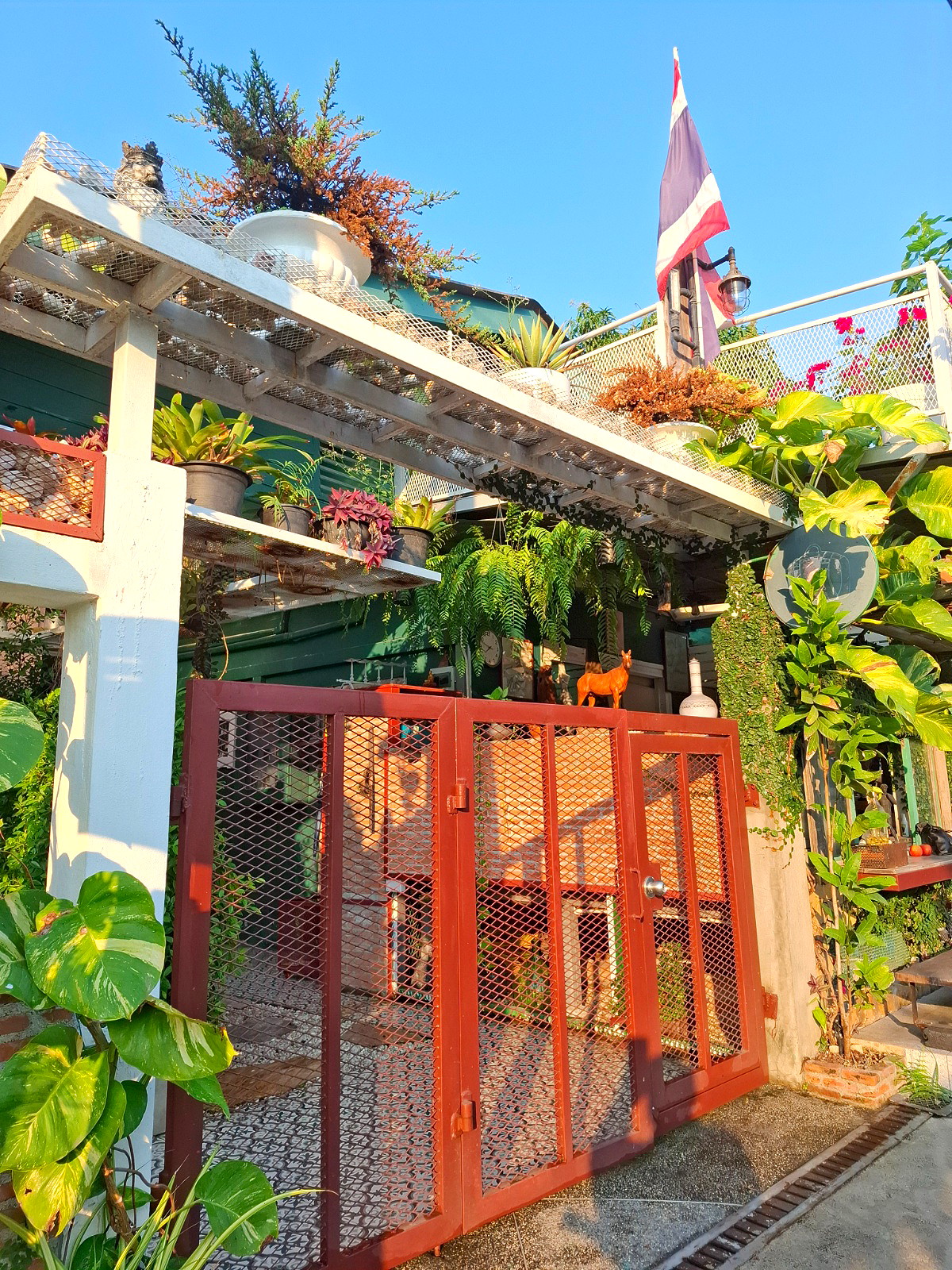 Pictures of บ้านรุณรี69( Baan RunNaRee 69) 1/12