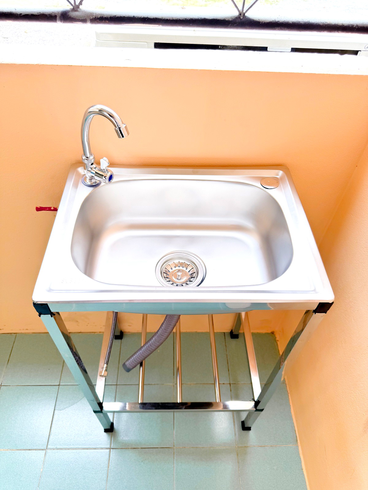 Pictures of UWM Hostel Sapanmai-Donmueng 32/39