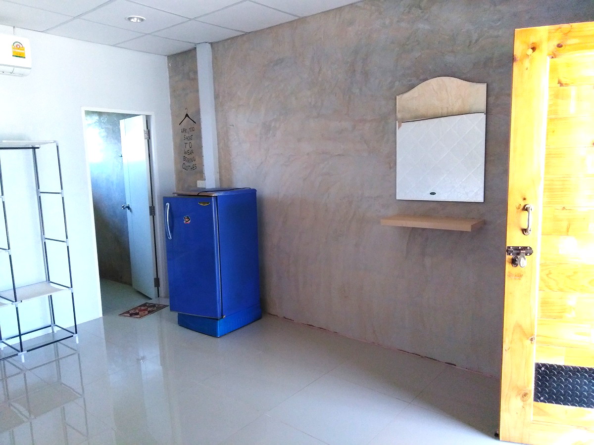 Pictures of Pretty little  6/14