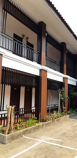 Pictures of Tripble home recidence 11/11