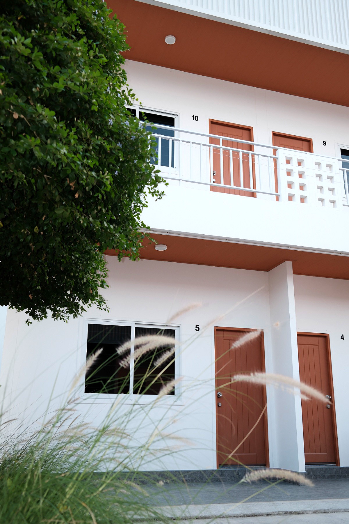 Pictures of BAANKHUN 6/9