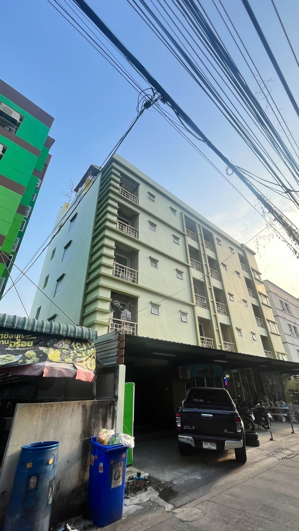 Condo · Huai Khwang, bangkok