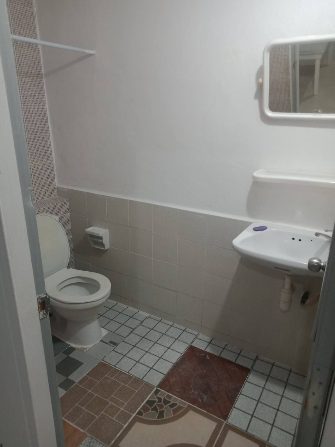 Condo — photo 5
