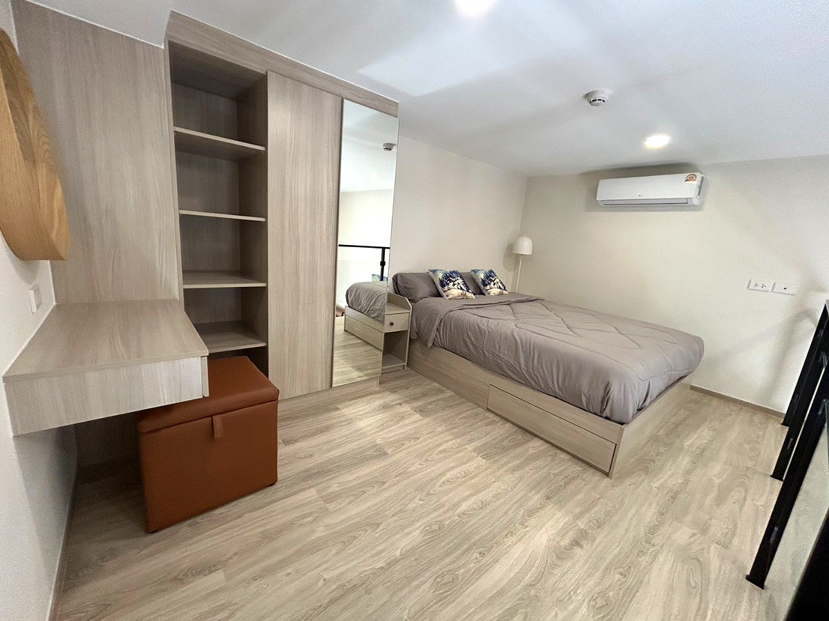 Pictures of Origin Plug and Play Srinakarin  3/14