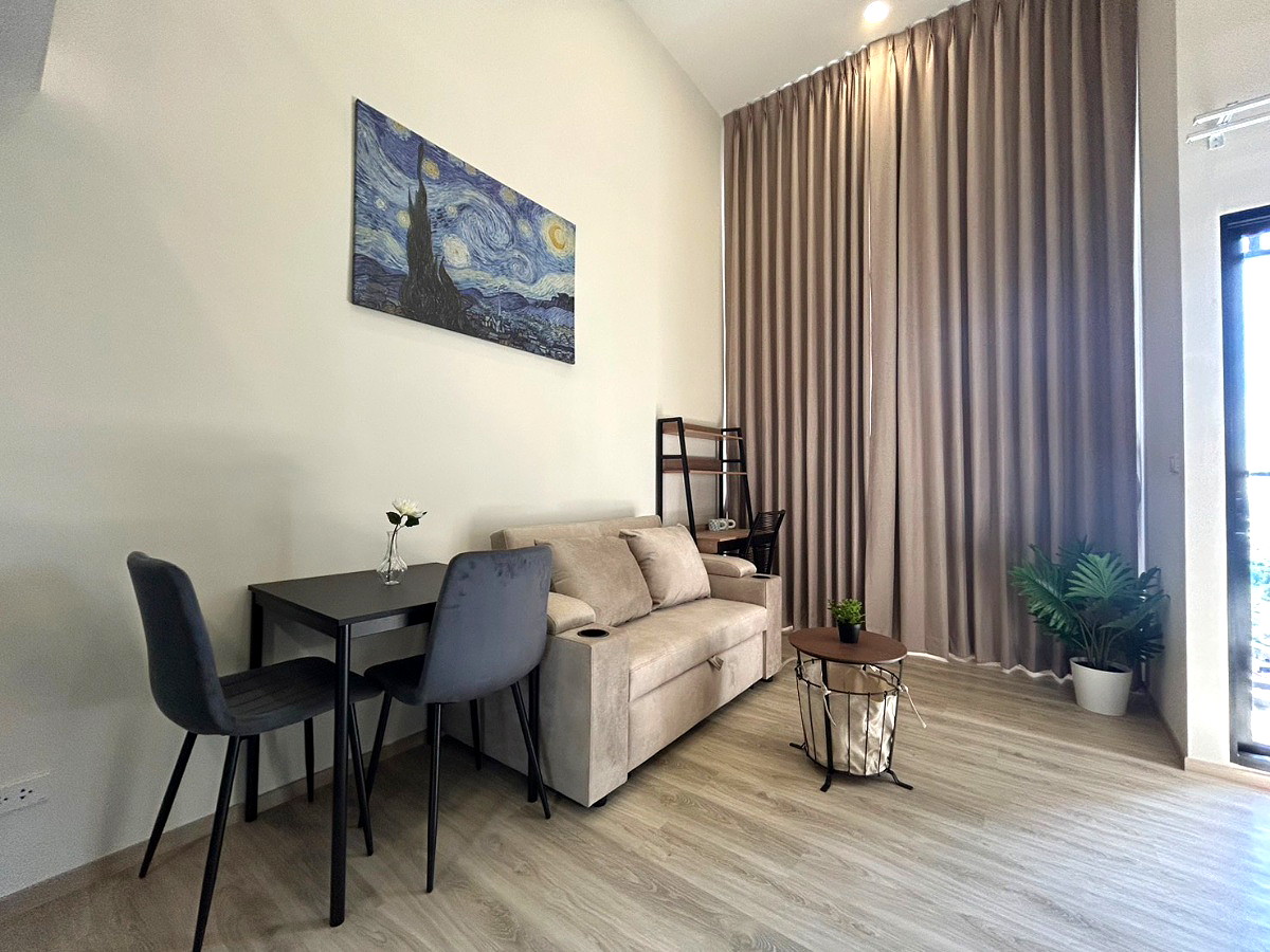 Pictures of Origin Plug and Play Srinakarin  9/14