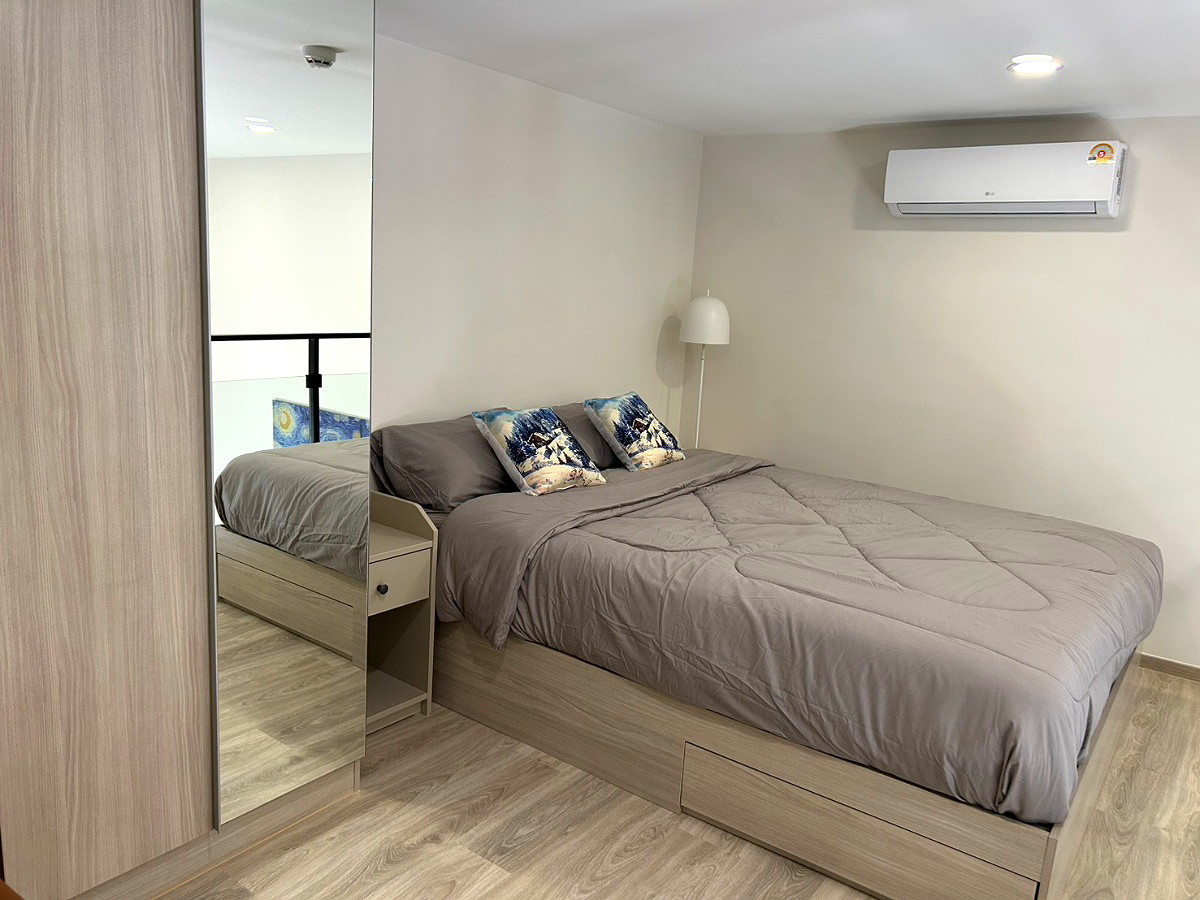 Pictures of Origin Plug and Play Srinakarin  5/14