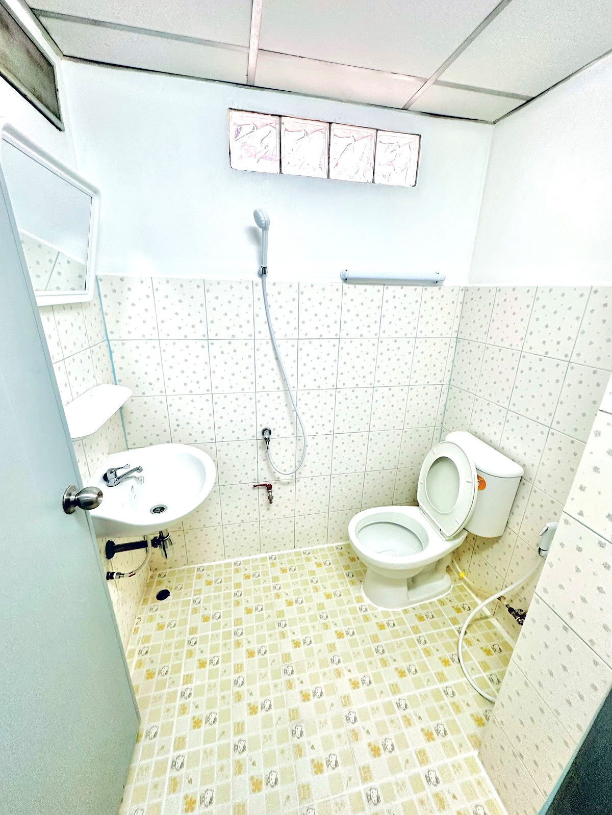 รูปภาพ เคซี อพาร์ทเม้นท์ | อพาร์ทเม้นท์ หอพัก ที่พัก ห้องพัก - รูปที่ 17/17