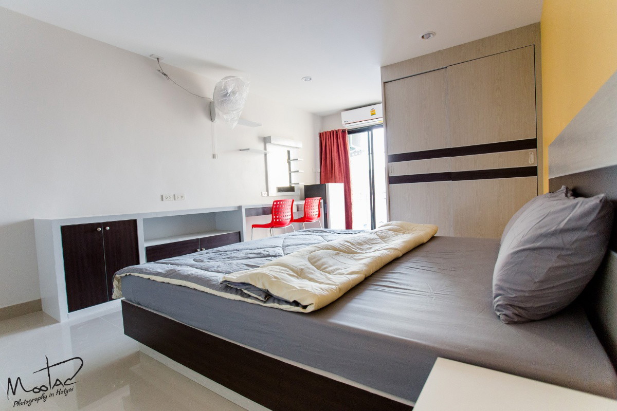 Condo — photo 3