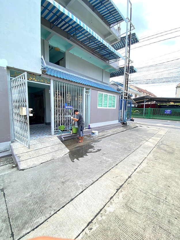 Pictures of Pornthiva Apartment 36/41