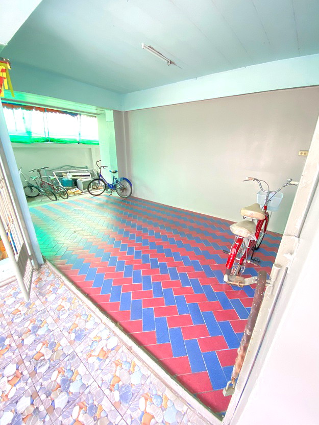 Pictures of Pornthiva Apartment 38/41