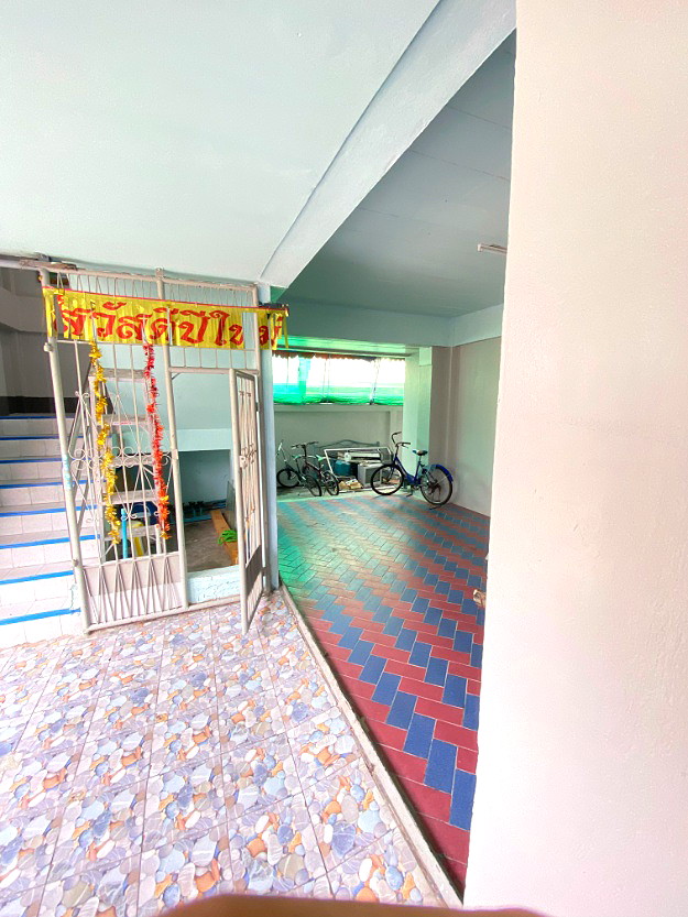 Pictures of Pornthiva Apartment 34/41