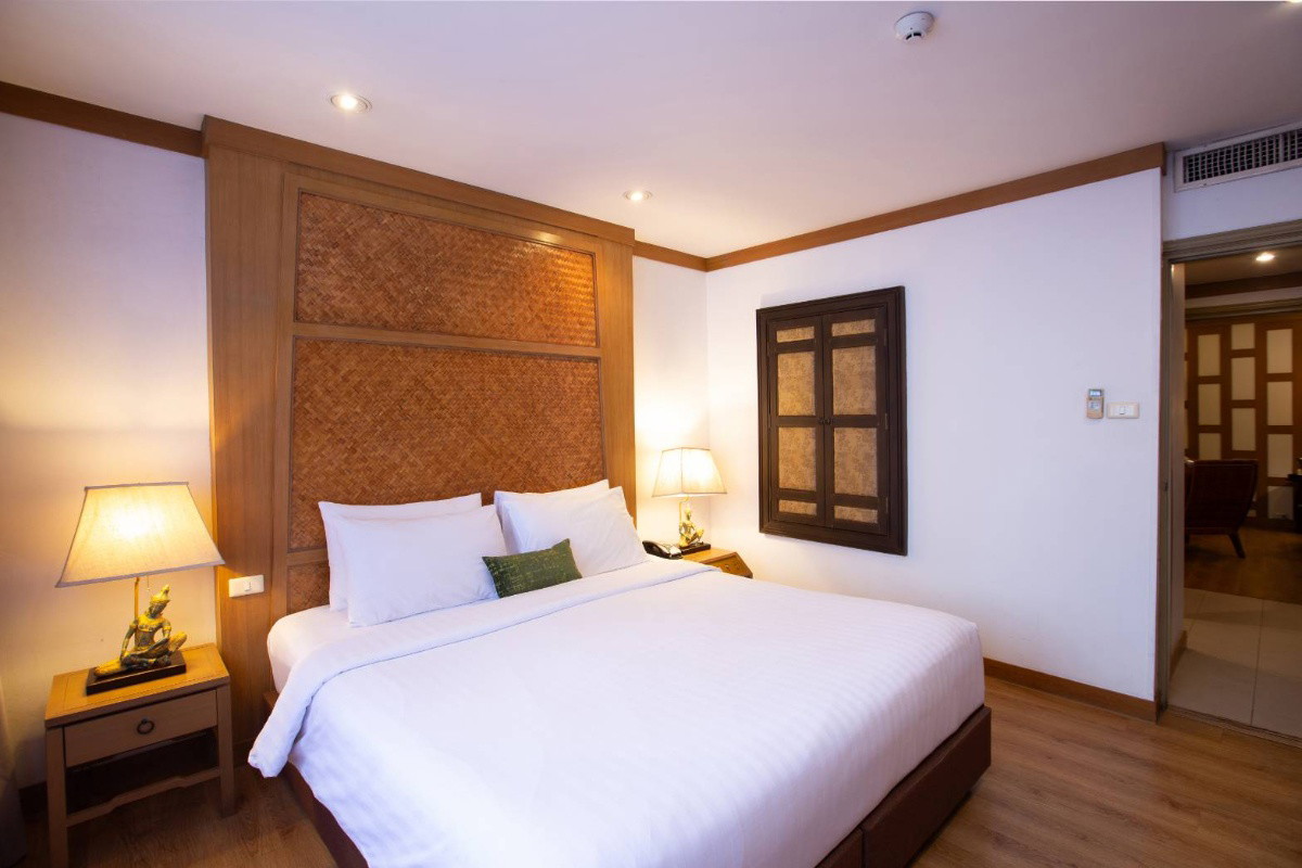 Condo · Bang Rak, bangkok