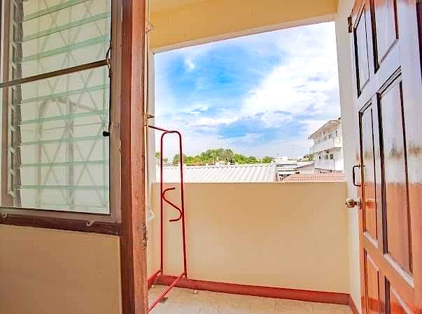 Pictures of ์Nonglak Mansion Ubon 9/16